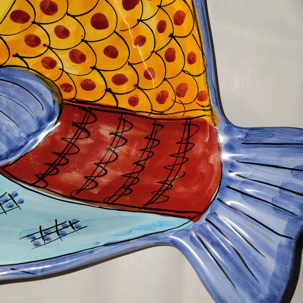 Large VIETRI Italian Pottery Fish Plate Serving Dish - Picture 6 of 10